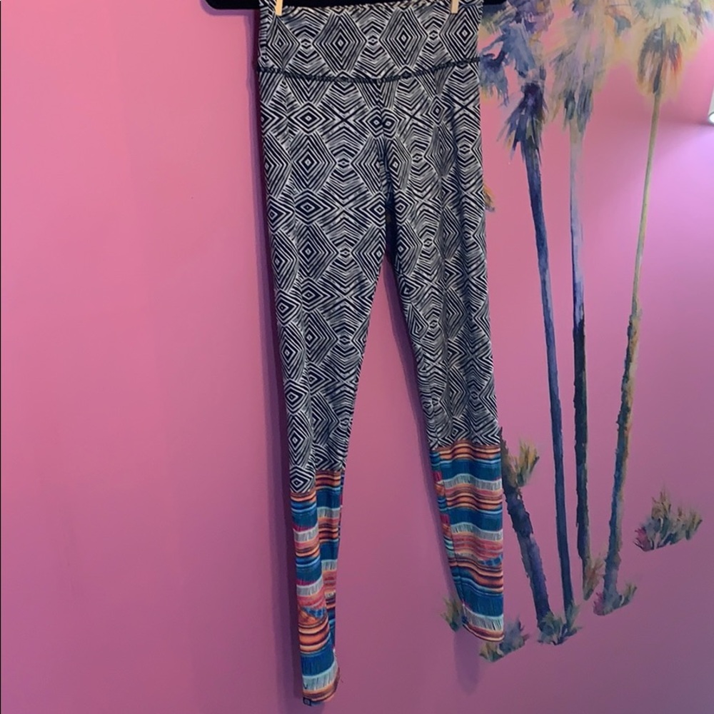 Onzie Leggings